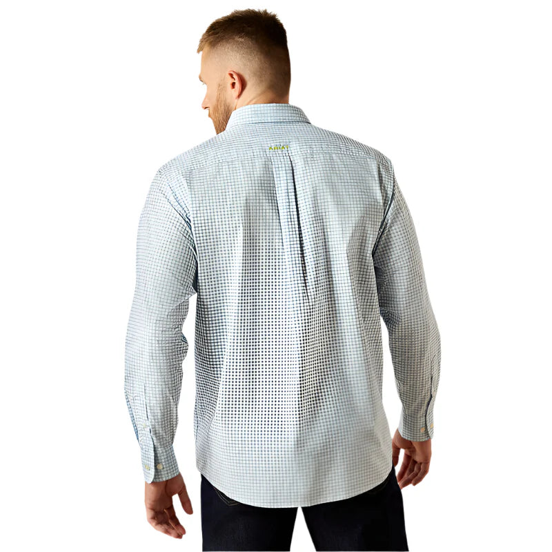 Cillian Light Blue