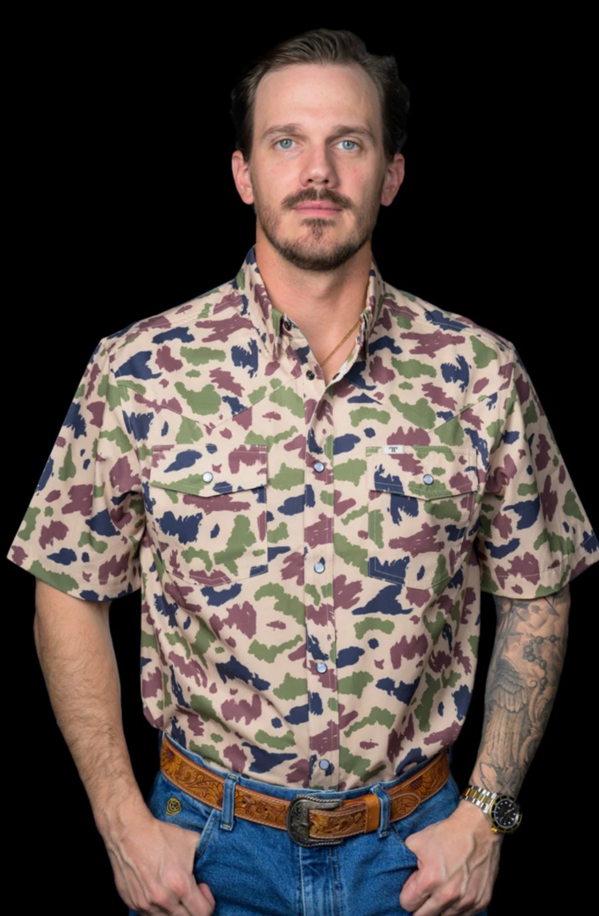 Camo Short sleeve Snap